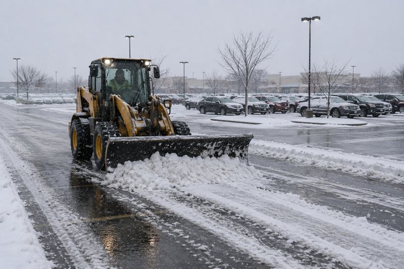 Parking Lot Snow Plowing in New York, NY